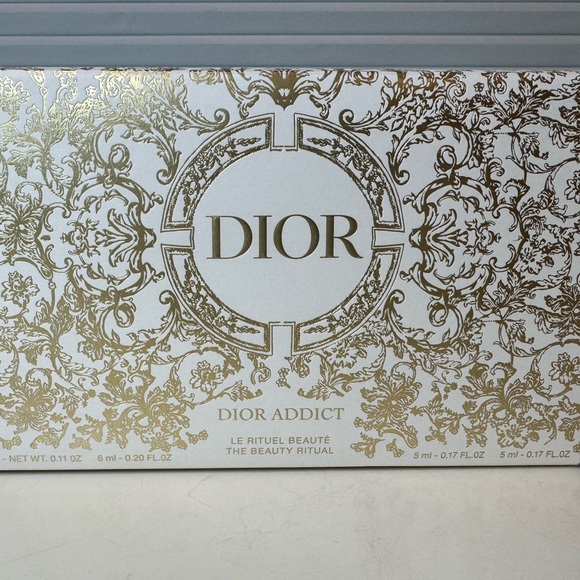 Dior Blue Cosmetic Bags - Picture 2 of 7